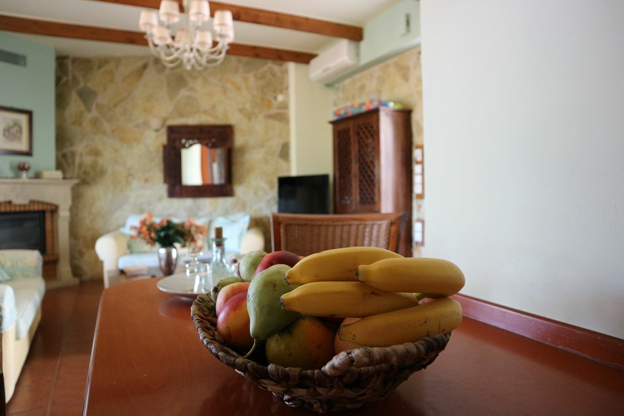Orsalia Luxury Suites Platanés Exterior photo