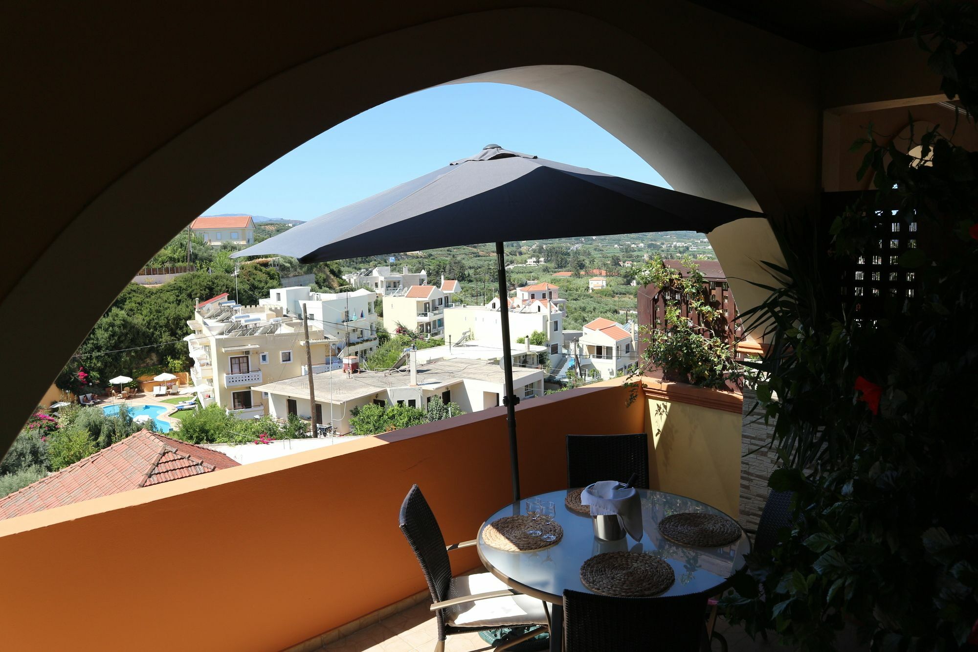 Orsalia Luxury Suites Platanés Exterior photo